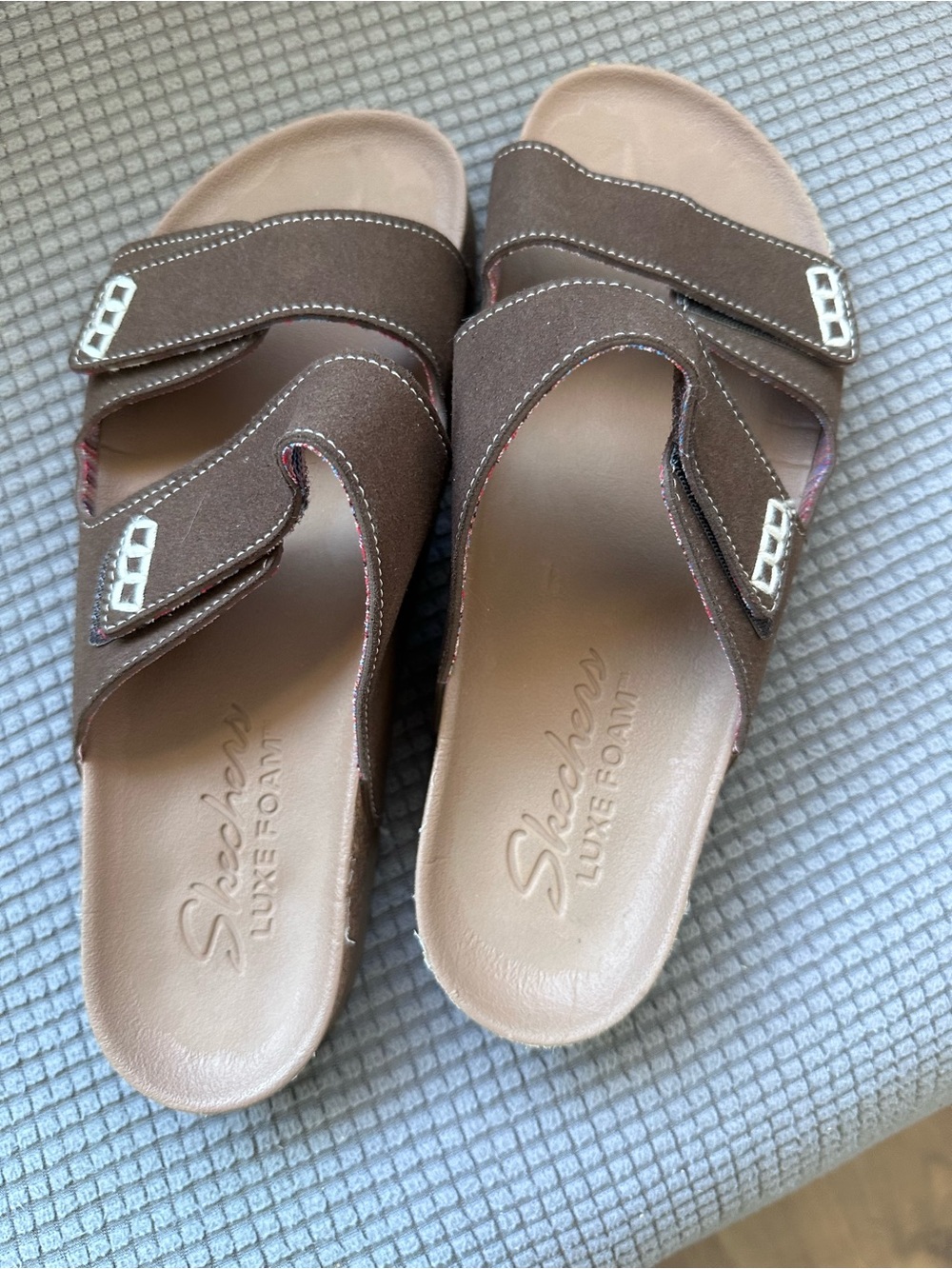 Skechers Women's Brown Double-Strap Luxe Foam Slide Sandals with Silver Buckles
